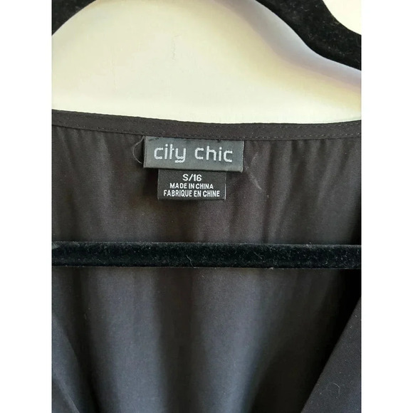 City Chic Size 16 Wrap‎ Dress - Picture 2 of 3